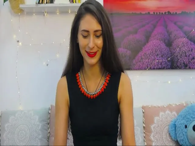 Live sex webcam photo for MaraW #265560620