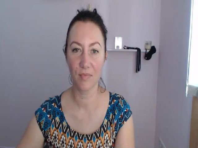 Live sex webcam photo for LexiFox_ #259836791