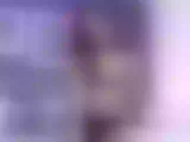 Live sex webcam photo for Lindasantos #241251162