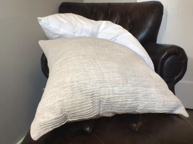 Live sex webcam photo for JadeBirthday #252687854