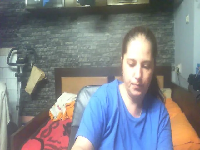 Live sex webcam photo for MGabrielle #256208257