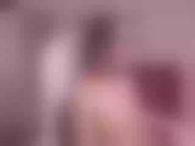 Live sex webcam photo for Sun-kissed1 #251539990