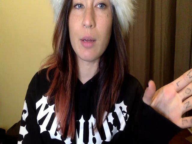 Live sex webcam photo for BillieFox_ #255804482