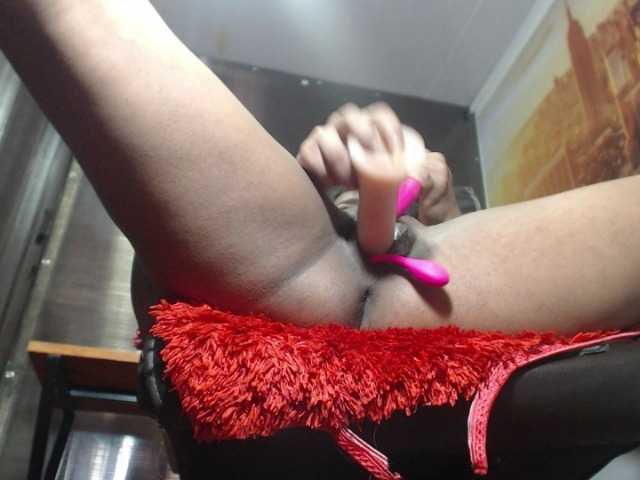 Live sex webcam photo for mariamlemoure #241311007