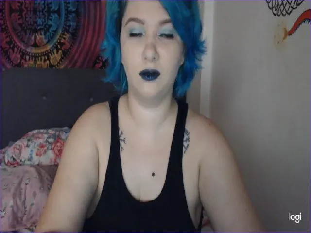 Live sex webcam photo for GoddessEmma #260550726
