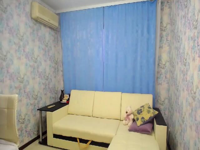 Live sex webcam photo for Diamond_Look #253970105