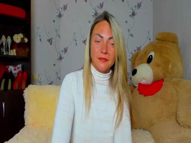 Live sex webcam photo for Alisa_Sims #257171499