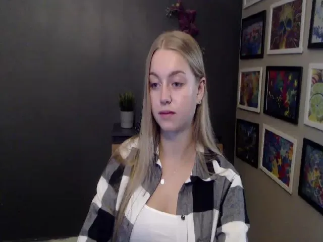 Live sex webcam photo for LUSTerica #265368017