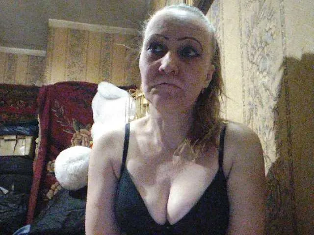 Live sex webcam photo for Milenalili #241074000