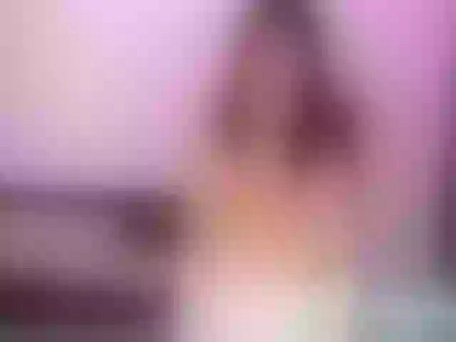 Live sex webcam photo for MaiiAngel #259027158
