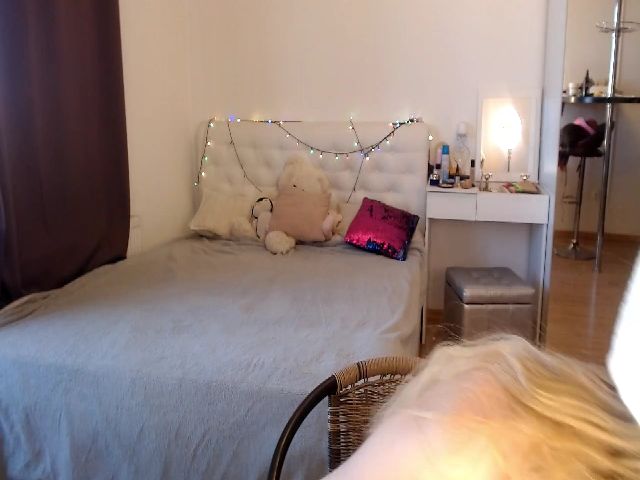 Live sex webcam photo for Nona_Key #254692515