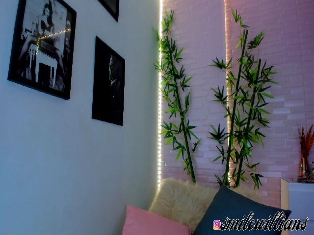 Live sex webcam photo for Lorenwillians #259989979