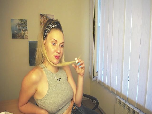 Live sex webcam photo for Likainflower #260069647