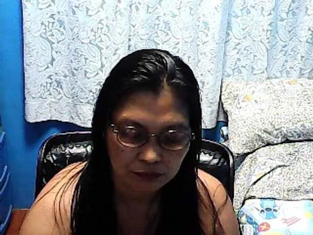 Live sex webcam photo for hOtGranny4u #241439164