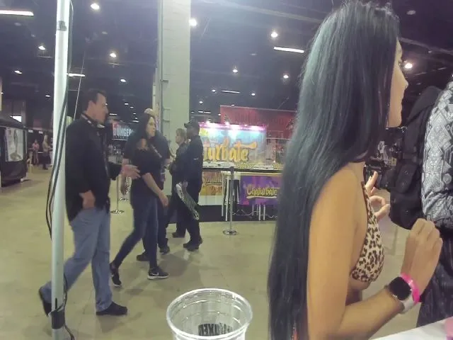 Live sex webcam photo for Selerah #255181293