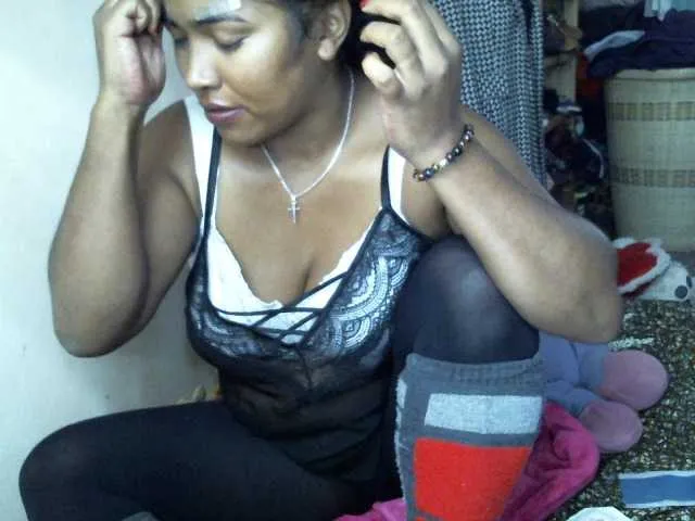 Live sex webcam photo for diamonbitch #245563005