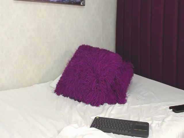 Live sex webcam photo for Hanna_Mills #254324417