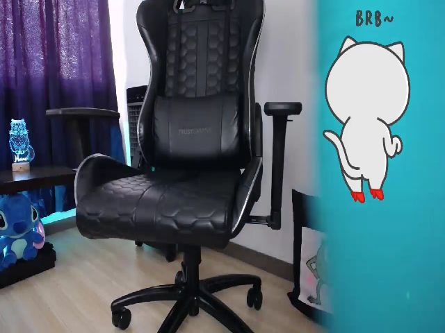 Live sex webcam photo for BiancaMiller #253434866