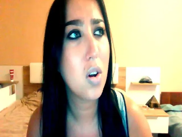 Live sex webcam photo for TiptoPanther #260725816