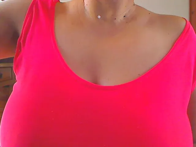 Live sex webcam photo for GIOVANA_SEX #254214251