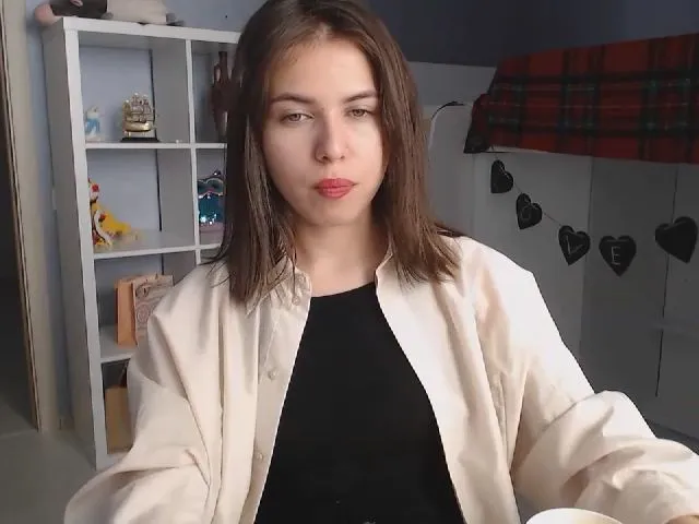 Live sex webcam photo for YourrAngell #256151702