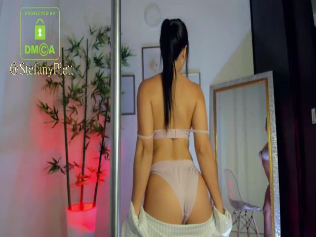 Live sex webcam photo for Stefany_gpiet #254760774