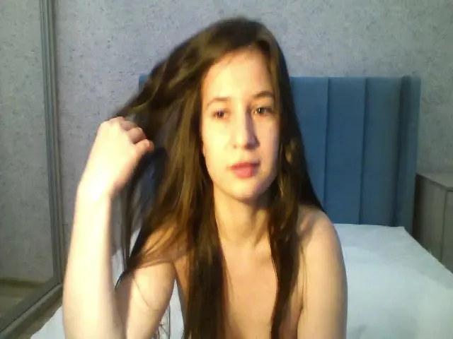 Live sex webcam photo for GloriyaSecret #261292547