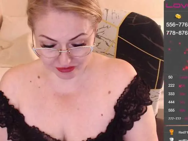 Live sex webcam photo for 1Darina #241310509