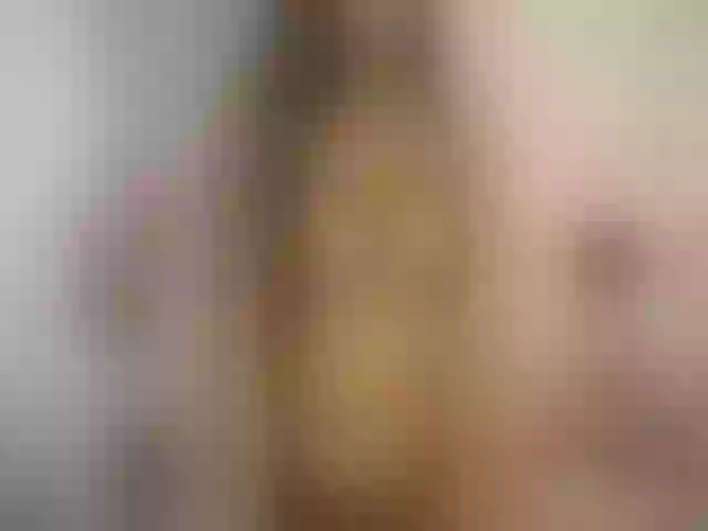 Live sex webcam photo for Marianasexyxx #257190541