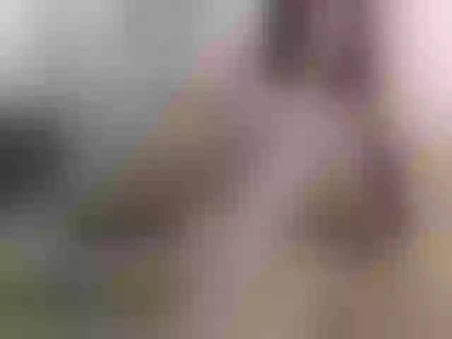 Live sex webcam photo for BitsyMia #255807716