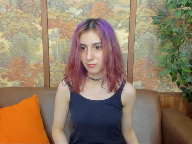 Live sex webcam photo for SarahBanks #254723630