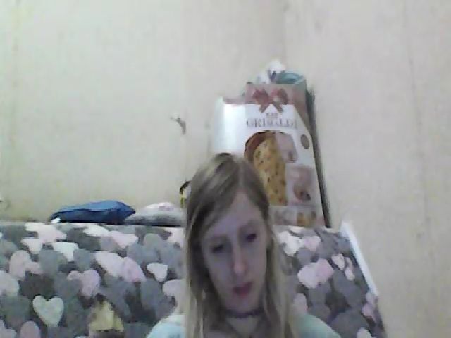 Live sex webcam photo for GuiltyKitty #264903083