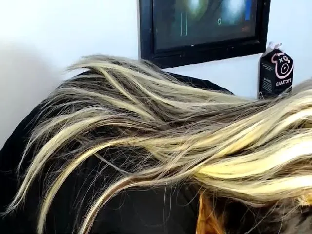 Live sex webcam photo for Chelaqueen #253224215