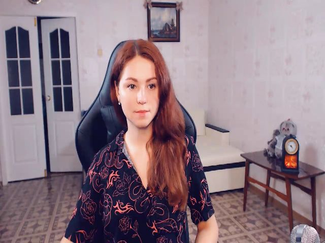 Live sex webcam photo for BettyGinger #258827262