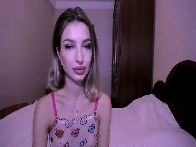Live sex webcam photo for Gentle_Doll #265522053