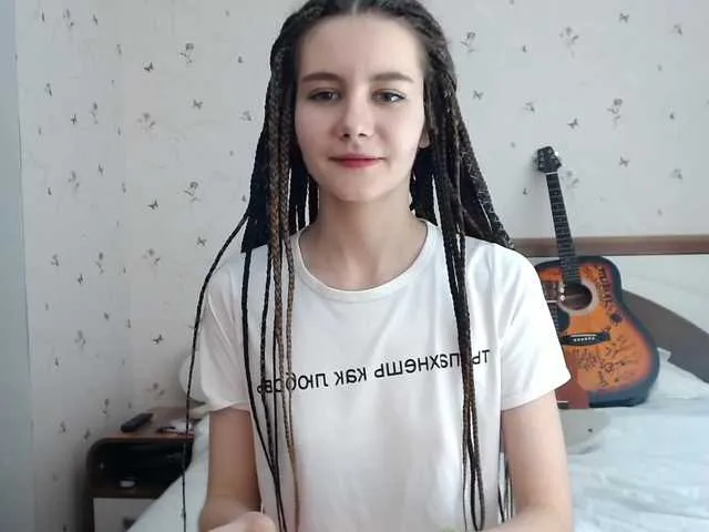 Live sex webcam photo for xxxbonnieblue #241249349