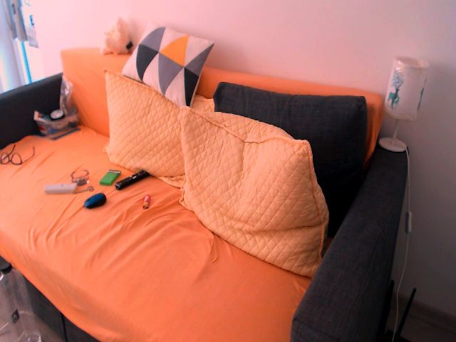 Live sex webcam photo for Isabeladoll #252781326