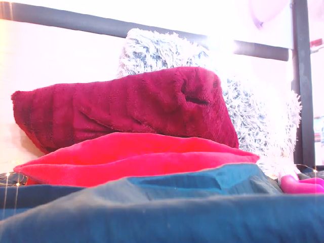 Live sex webcam photo for TIFFANY__MFC #256312565
