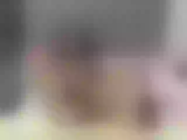 Live sex webcam photo for LisaEbonny #241273796