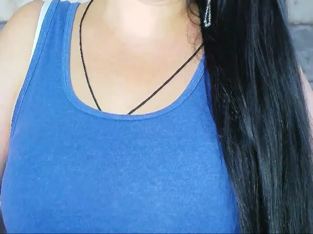 Live sex webcam photo for SensualCrissa #261865298