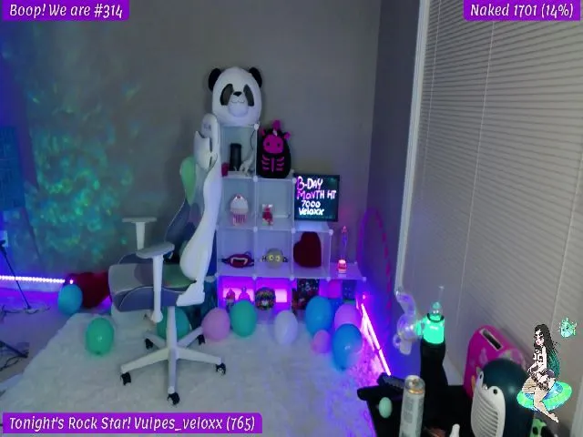 Live sex webcam photo for LexaLuv #254987527
