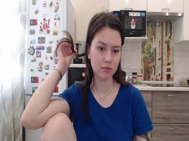 Live sex webcam photo for WonderXGirlXX #259877570