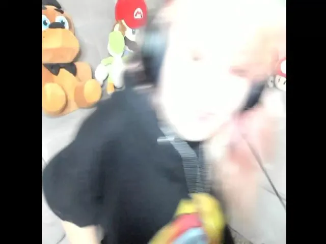 Live sex webcam photo for PrincessBluu #256083191