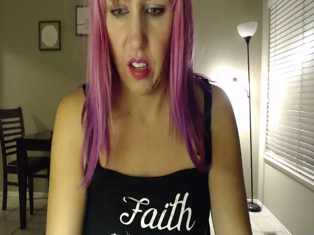Live sex webcam photo for Sparkle_Pinup #254466787