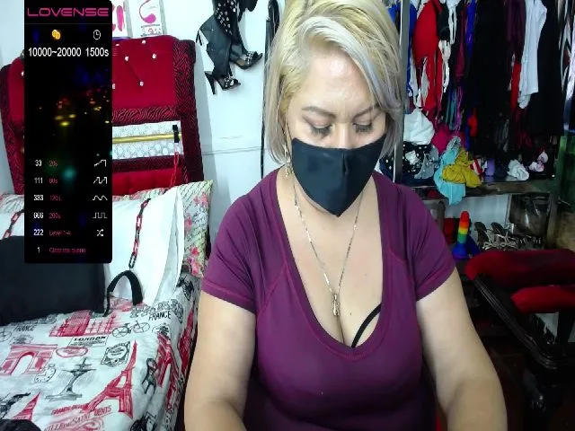 Live sex webcam photo for Brenda_becker #255231285