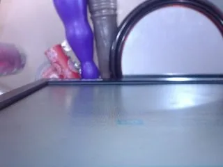 Live sex webcam photo for alanajones #240765354
