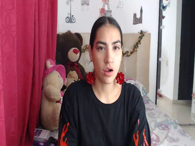 Live sex webcam photo for Mandy_berry1 #262618679