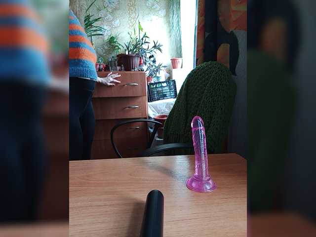 Live sex webcam photo for Sonya48 #241306227