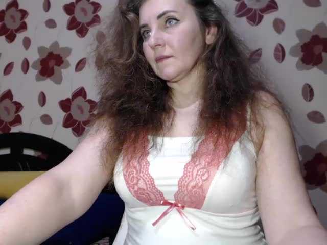 Live sex webcam photo for -Alyonushka- #240944923