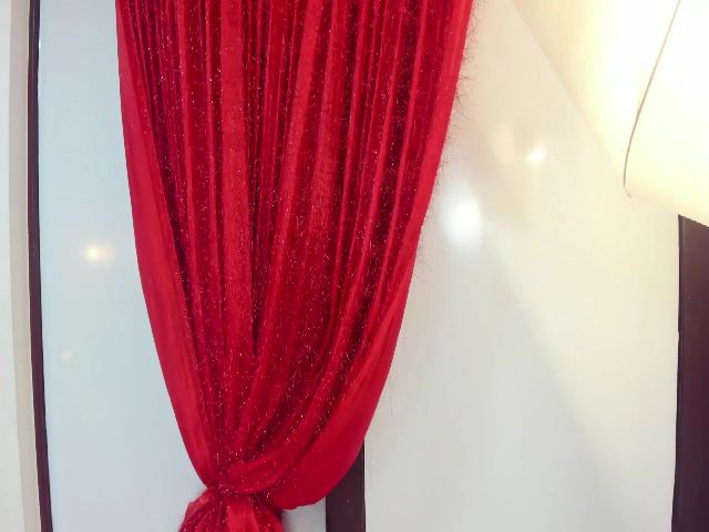 Live sex webcam photo for EvaMistreess #258092742